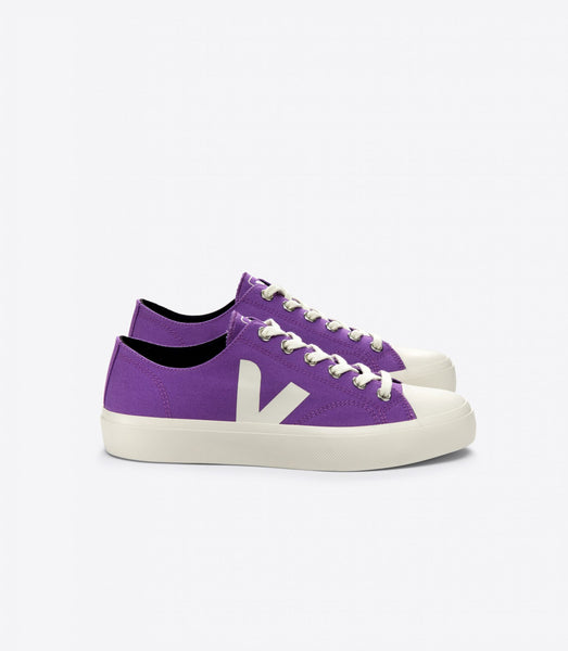 Wata II Low Canvas in Cosmos Pierre from Veja