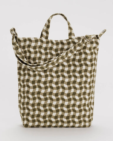 Duck Bag in Wavy Gingham Brown from BAGGU