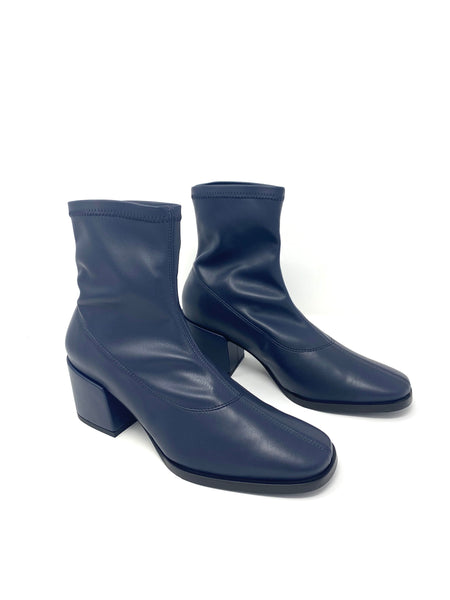 Talia Stretch Boot in Navy from Novacas